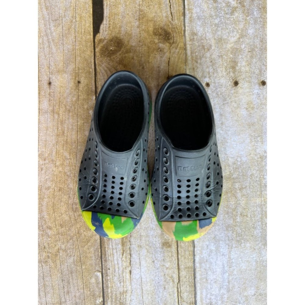 Native Shoes Jefferson Slip On in Camo Print Boys Size C8